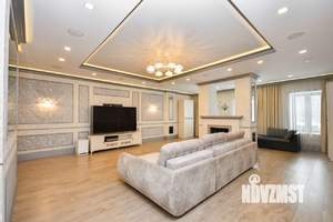 Таунхаус 340м², 3-этажный, участок 7 сот.