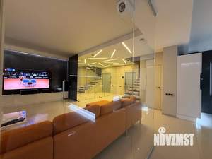 Таунхаус 150м², 3-этажный, участок 1 сот.