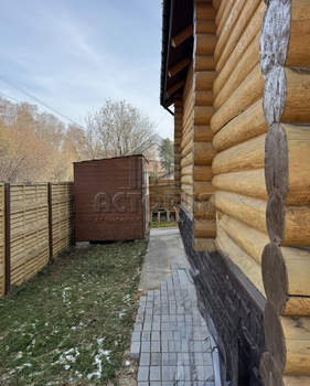 Дом 90м², 2-этажный, участок 5 сот.