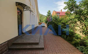 Дом 286м², 2-этажный, участок 13 сот.