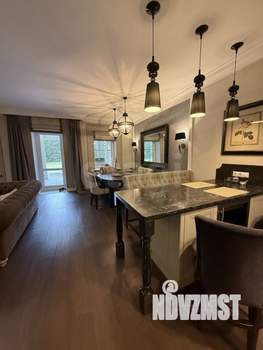 Таунхаус 182м², 3-этажный, участок 3 сот.