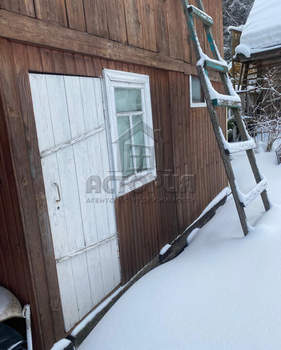 Дом 50м², 2-этажный, участок 6 сот.