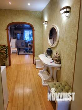 Коттедж 320м², 2-этажный, участок 8 сот.