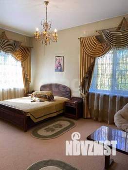 Дом 336м², 2-этажный, участок 8 сот.