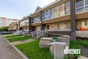 Таунхаус 146м², 3-этажный, участок 2 сот.