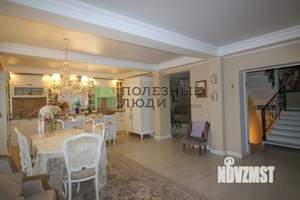 Коттедж 390м², 3-этажный, участок 11 сот.