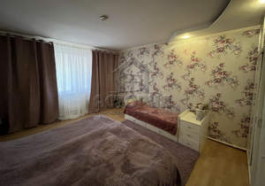 Дом 210м², 2-этажный, участок 12 сот.