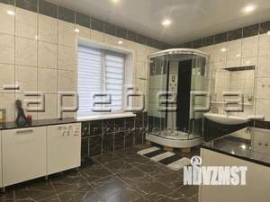 Коттедж 230м², 2-этажный, участок 15 сот.