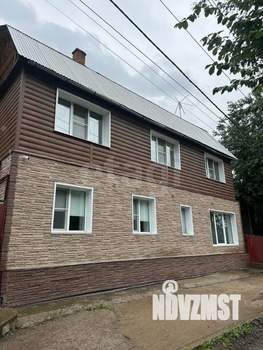 Дом 196м², 3-этажный, участок 4 сот.