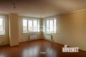 Дом 370м², 3-этажный, участок 10 сот.