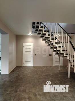 Дом 256м², 2-этажный, участок 12 сот.