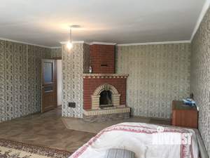 Дом 295м&sup2;, 2-этажный, на длительный срок, 