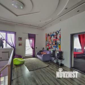 Дом 300м&sup2;, 2-этажный, посуточно, 