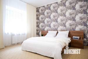 Дом 400м², 6-этажный, посуточно, 