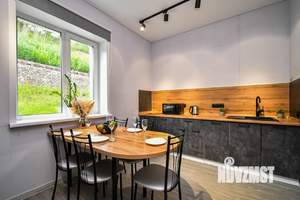 Дом 190м&sup2;, 2-этажный, посуточно, 