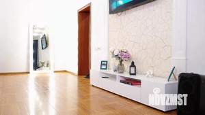 Дом 300м&sup2;, 2-этажный, посуточно, 