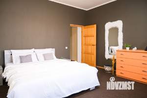 Дом 400м², 6-этажный, посуточно, 