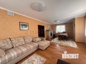 Дом 200м², 3-этажный, на длительный срок, 