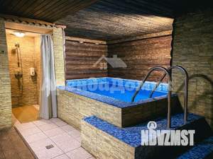 Дом 240м&sup2;, 3-этажный, посуточно, 