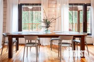 Дом 300м², 2-этажный, посуточно, 