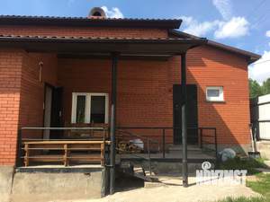 Дом 295м&sup2;, 2-этажный, на длительный срок, 