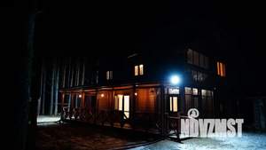 Дом 300м&sup2;, 2-этажный, посуточно, 