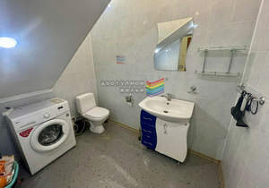 Дом 400м², 3-этажный, на длительный срок, 