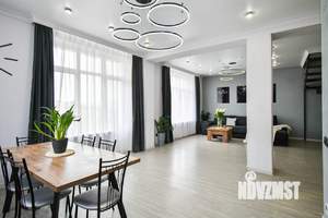 Дом 190м&sup2;, 2-этажный, посуточно, 