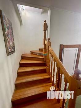 Дом 400м², 3-этажный, на длительный срок, 