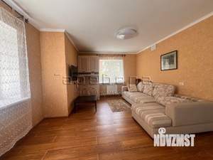 Дом 200м², 3-этажный, на длительный срок, 