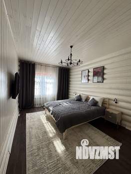 Дом 490м&sup2;, 3-этажный, посуточно, 