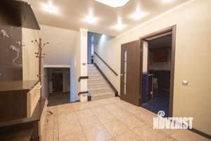 Дом 400м&sup2;, 4-этажный, посуточно, 