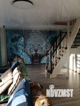 Дом 249м&sup2;, 3-этажный, посуточно, 