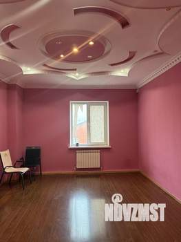 Коттедж 430м², 2-этажный, на длительный срок, 