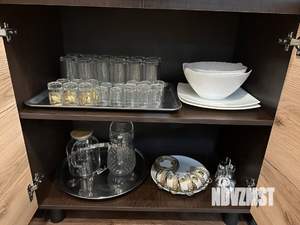 Дом 224м&sup2;, 3-этажный, посуточно, 