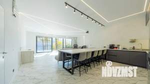 Дом 330м&sup2;, 3-этажный, посуточно, 