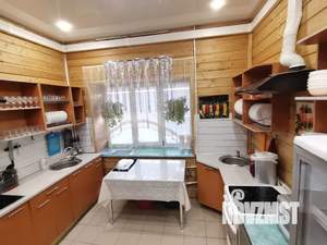 Дом 250м&sup2;, 3-этажный, посуточно, 