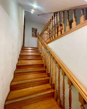 Дом 400м², 3-этажный, на длительный срок, 