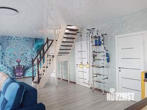 Коттедж 250м&sup2;, 3-этажный, на длительный срок, 