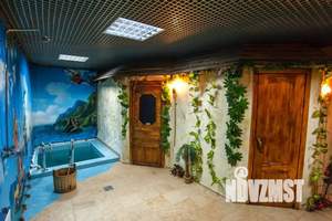 Дом 300м&sup2;, 3-этажный, посуточно, 