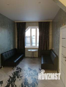 Дом 249м&sup2;, 3-этажный, посуточно, 