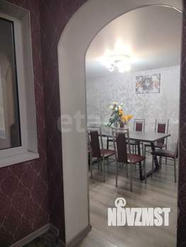 Дом 180м², 2-этажный, участок 6 сот.  