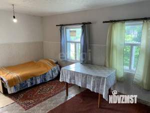 Дом 50м&sup2;, 2-этажный, участок 4 сот.  