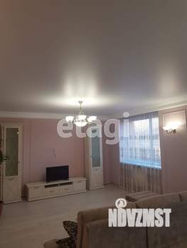 Дом 240м&sup2;, 2-этажный, участок 6 сот.  