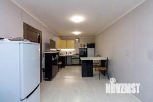 Дом 200м&sup2;, 2-этажный, участок 13 сот.  