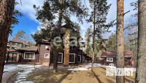 Дом 403м&sup2;, 3-этажный, участок 12 сот.  