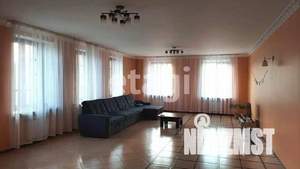 Дом 678м², 4-этажный, участок 15 сот.  