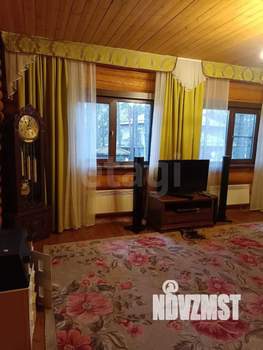 Дом 120м², 2-этажный, участок 10 сот.  