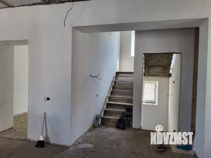 Коттедж 544м², 4-этажный, участок 8 сот.  