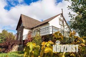 Дом 260м&sup2;, 3-этажный, участок 5 сот.  